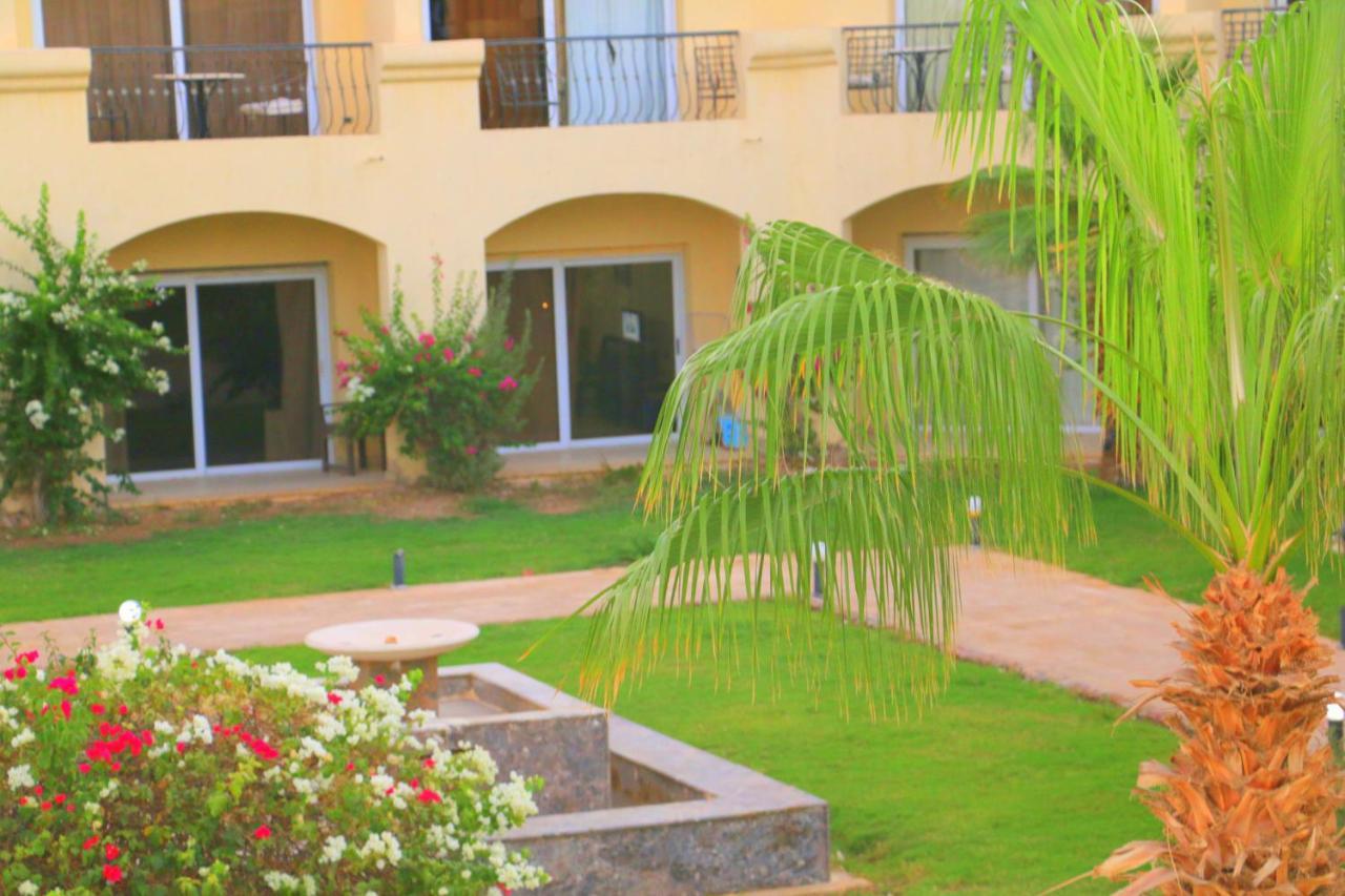 Royal Naama Bay Resort Sharm el-Sheikh Exterior photo